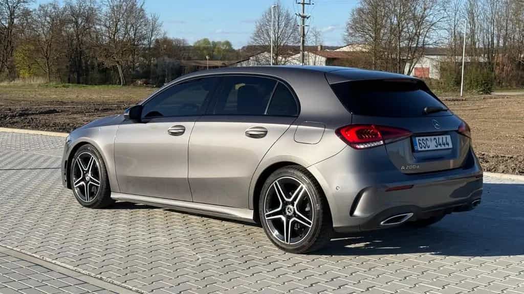 Mercedes-Benz A-Class 200 d 10/2019-photo-1