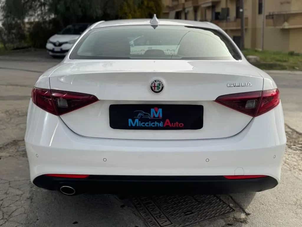 Alfa Romeo Giulia ROMEO GIULIA 2.2 160 CV SUPER FULL 10/2019-photo-10