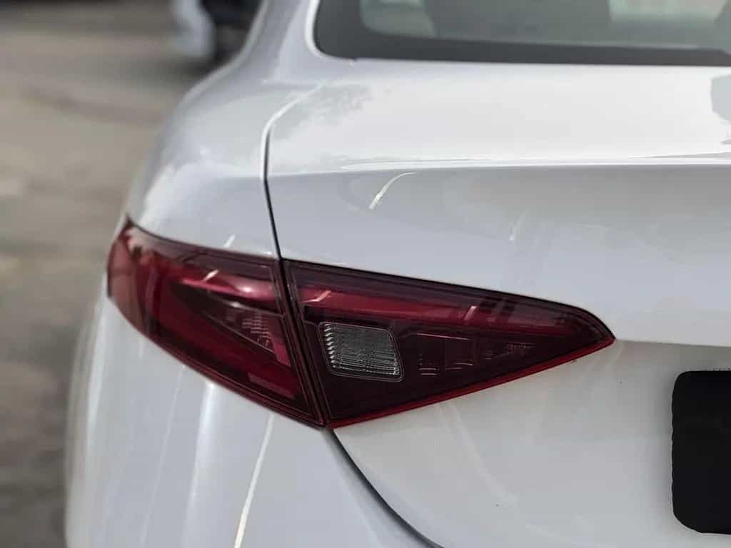 Alfa Romeo Giulia ROMEO GIULIA 2.2 160 CV SUPER FULL 10/2019-photo-11