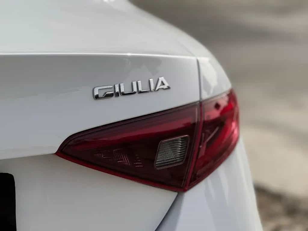 Alfa Romeo Giulia ROMEO GIULIA 2.2 160 CV SUPER FULL 10/2019-photo-12