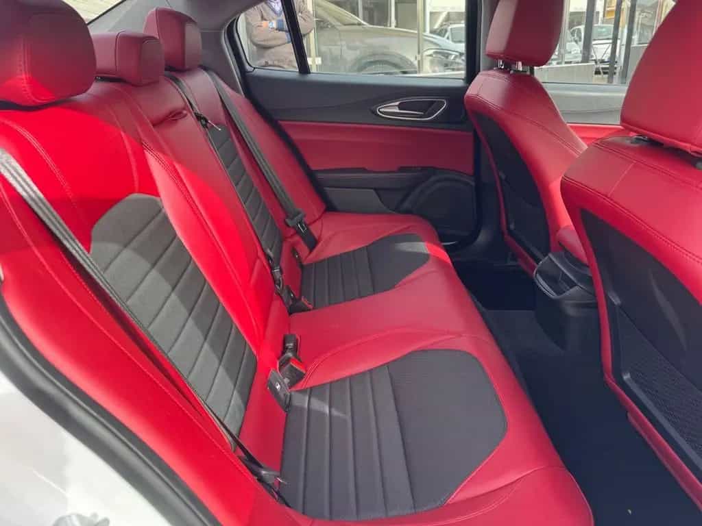 Alfa Romeo Giulia ROMEO GIULIA 2.2 160 CV SUPER FULL 10/2019-photo-14
