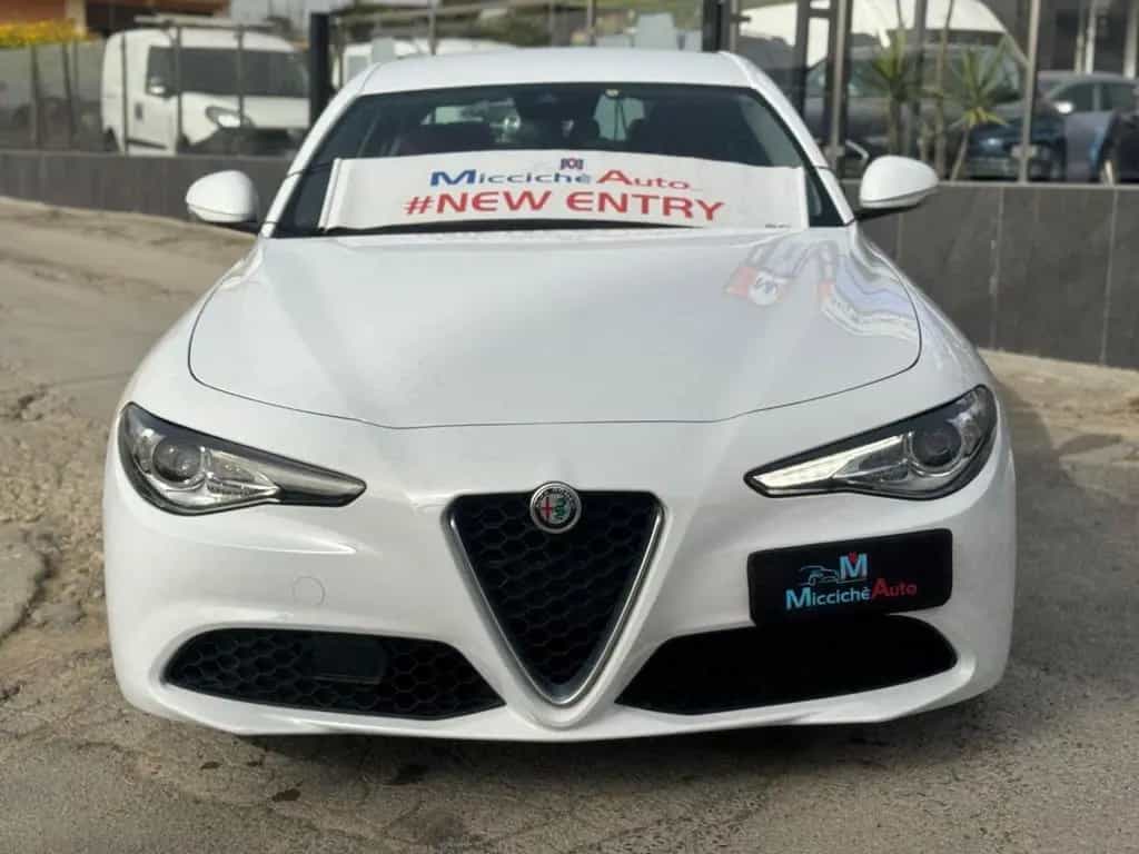 Alfa Romeo Giulia ROMEO GIULIA 2.2 160 CV SUPER FULL 10/2019-photo-2