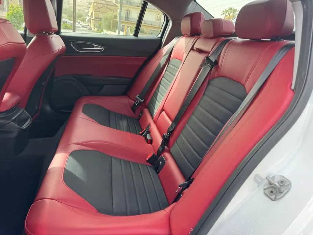 Alfa Romeo Giulia ROMEO GIULIA 2.2 160 CV SUPER FULL 10/2019-photo-8