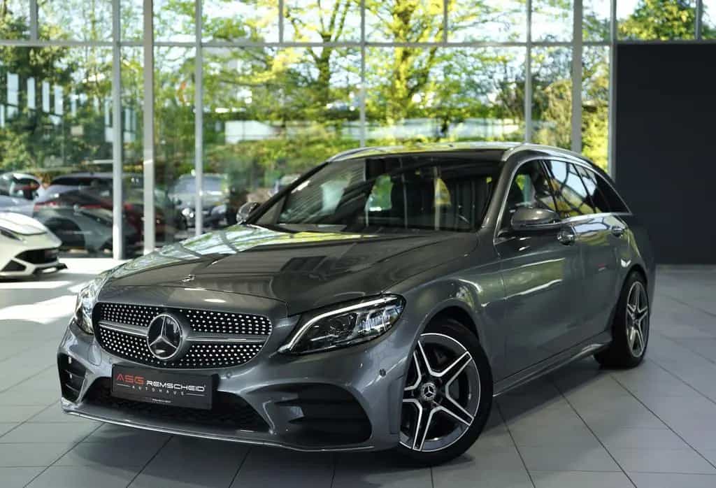 Mercedes-Benz C-Class 300 T d AMG Line *2.HD *Pano *Wide *Distr. 09/2019-photo-0