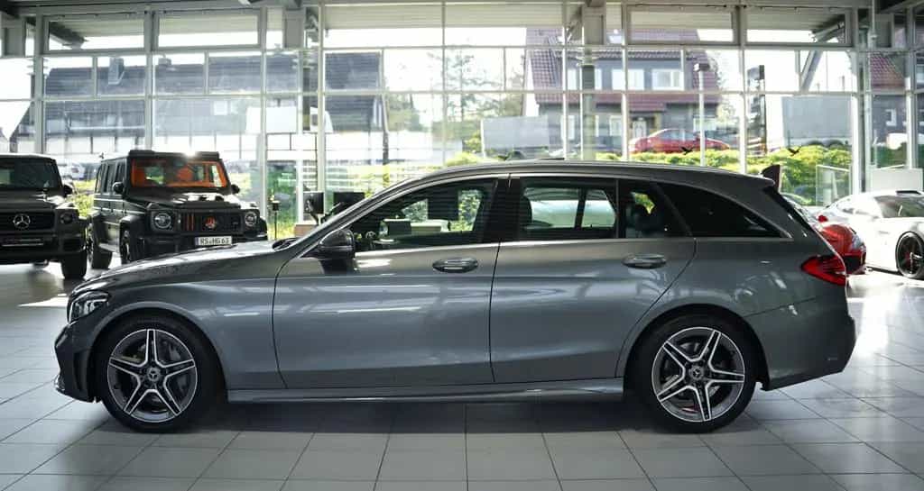 Mercedes-Benz C-Class 300 T d AMG Line *2.HD *Pano *Wide *Distr. 09/2019-photo-10