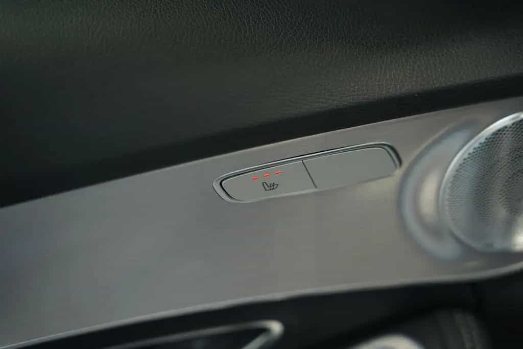 Mercedes-Benz C-Class 300 T d AMG Line *2.HD *Pano *Wide *Distr. 09/2019-photo-24