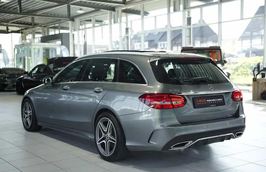 Mercedes-Benz C-Class 300 T d AMG Line *2.HD *Pano *Wide *Distr. 09/2019-photo-9