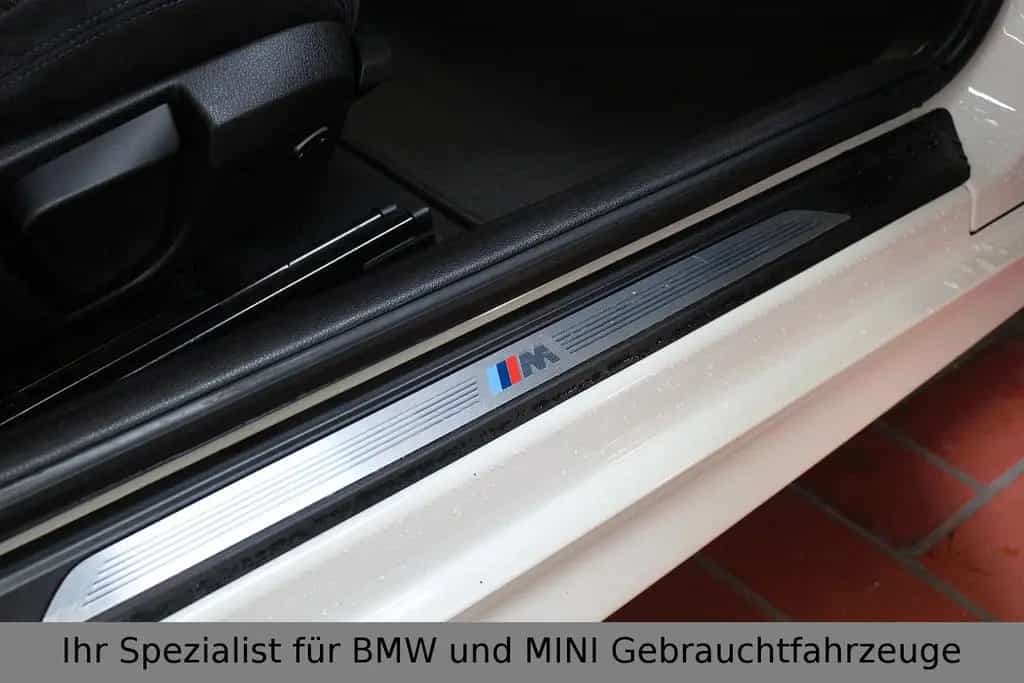 BMW 1 Series 118i M-PAKET*Alcantara*Scheckheft 11/2016-photo-15