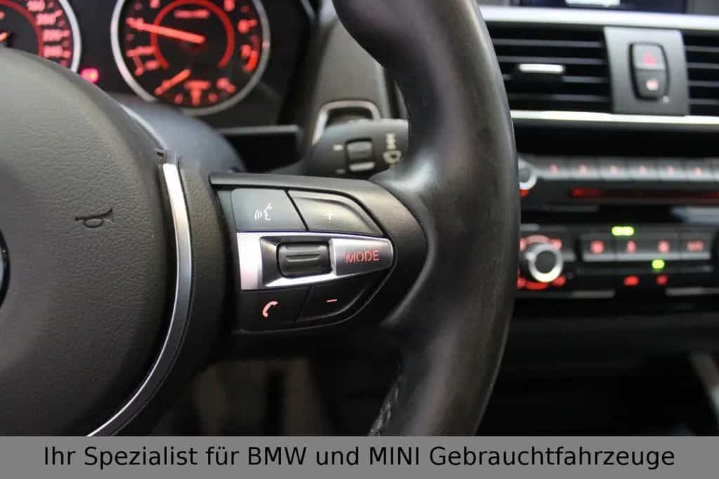 BMW 1 Series 118i M-PAKET*Alcantara*Scheckheft 11/2016-photo-22