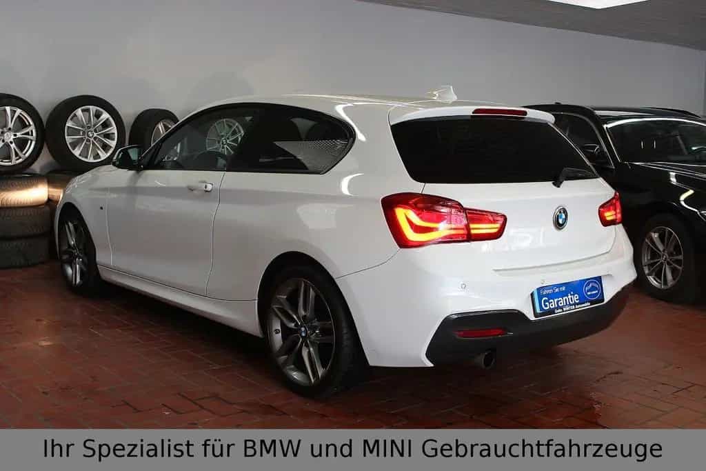 BMW 1 Series 118i M-PAKET*Alcantara*Scheckheft 11/2016-photo-4