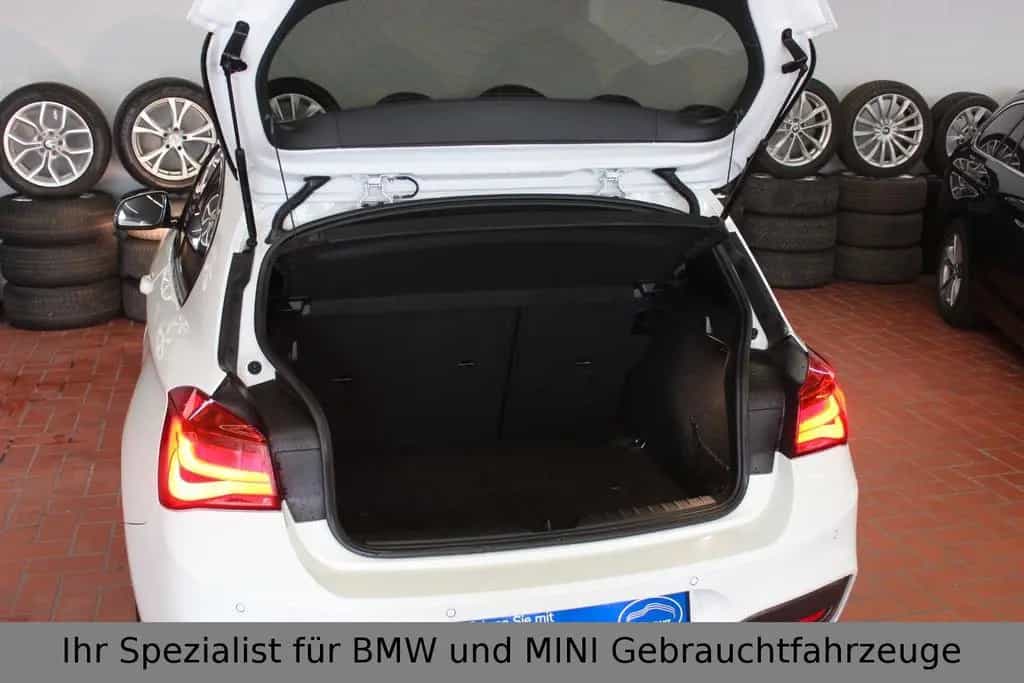 BMW 1 Series 118i M-PAKET*Alcantara*Scheckheft 11/2016-photo-8