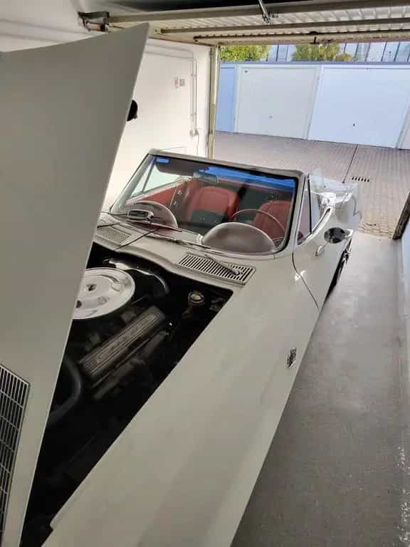Corvette C2 04/1963-photo-1