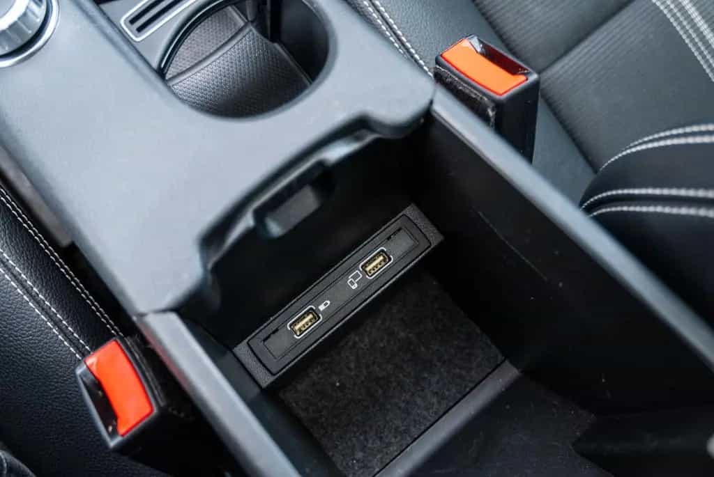 Mercedes-Benz GLA-Class 250 4Matic *LED *Pano *Keyless 10/2019-photo-14