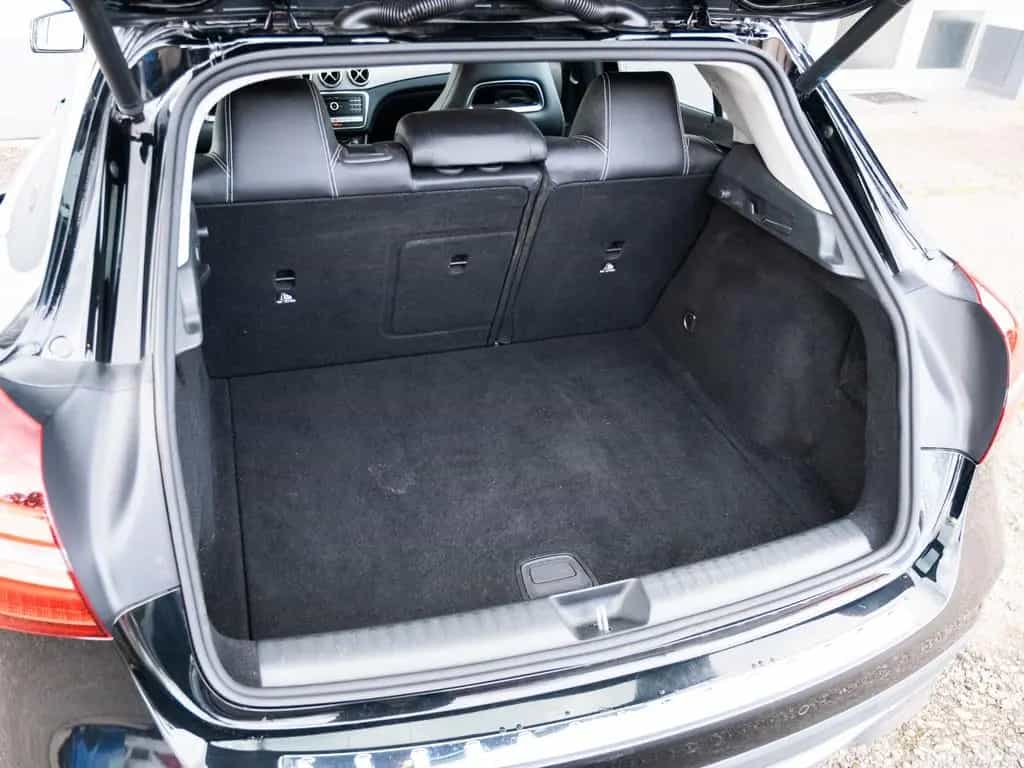 Mercedes-Benz GLA-Class 250 4Matic *LED *Pano *Keyless 10/2019-photo-18