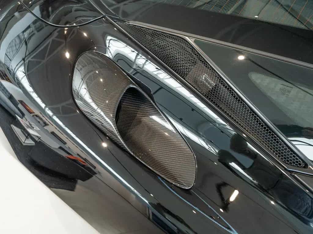 McLaren GTS MSO | B&W | Pano | Carbon | Sports Exhaust 01/2026-photo-17