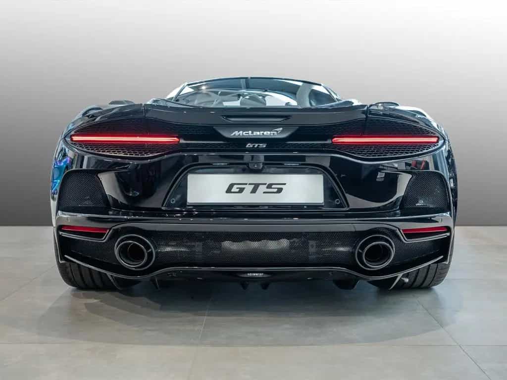 McLaren GTS MSO | B&W | Pano | Carbon | Sports Exhaust 01/2026-photo-2