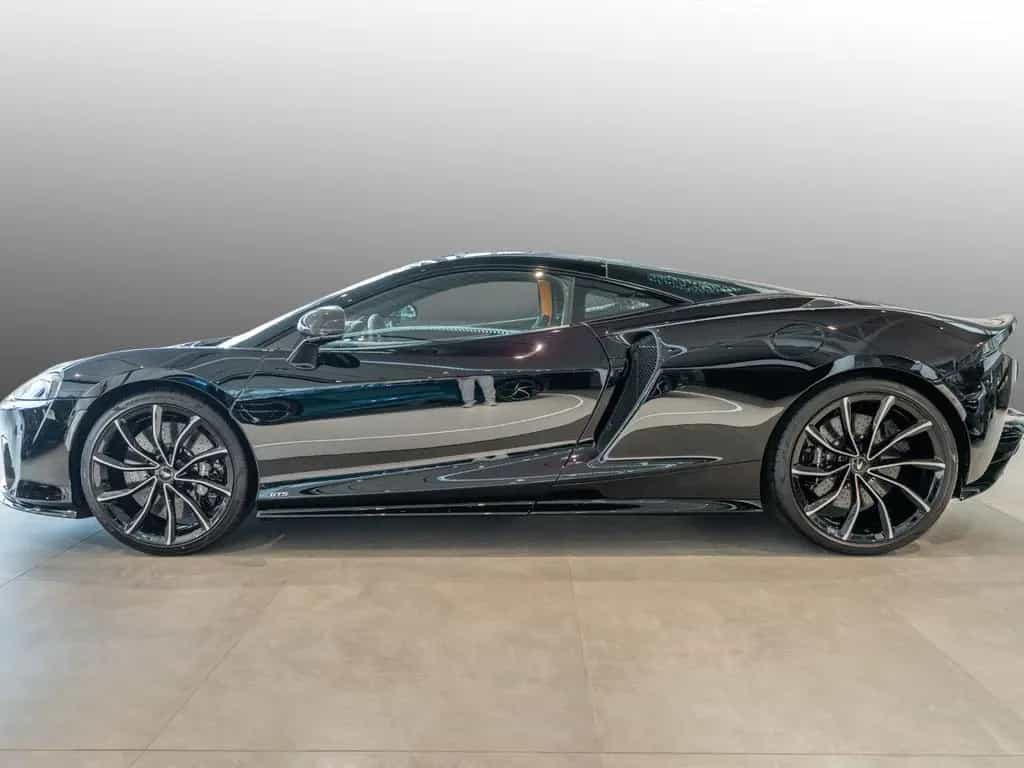 McLaren GTS MSO | B&W | Pano | Carbon | Sports Exhaust 01/2026-photo-3