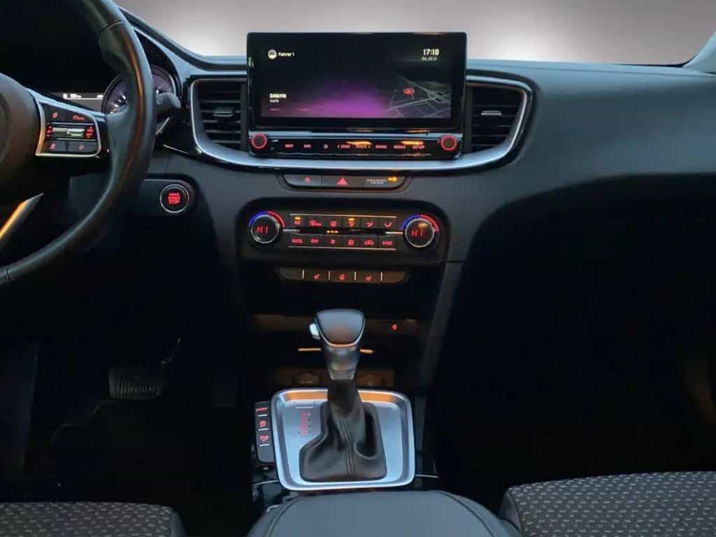 Kia XCeed 1.4T DCT SPIRIT XCL NAVI|KAMERA|JBL|18ZOLL 02/2020-photo-11