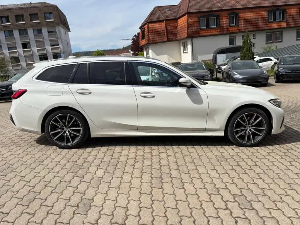 BMW 320 d xDrive Sport Line*HiFi*18*ACC*LED*Leder* 08/2020-photo-2