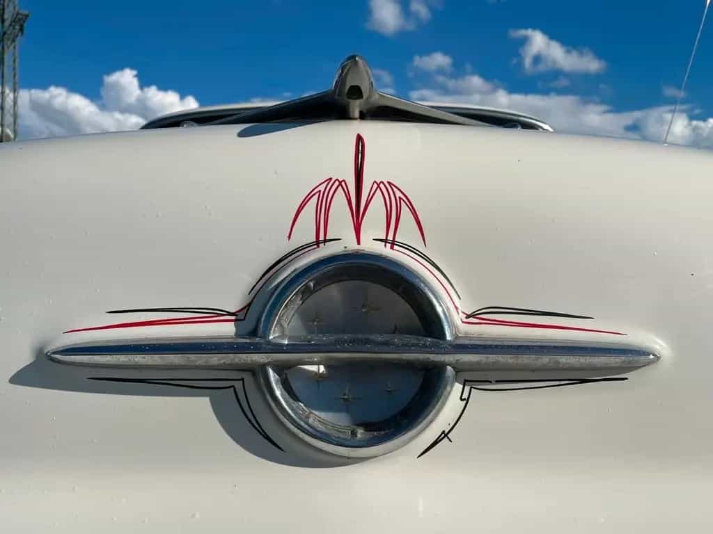 Oldsmobile Other 88 Holiday Coupé 4-Door (1956) 07/1956-photo-10