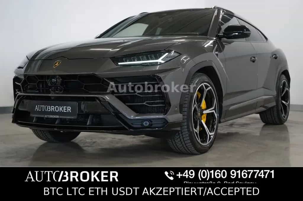 Lamborghini Urus Vision|Pano|22"|AHK|Garantie 02/2021-photo-0