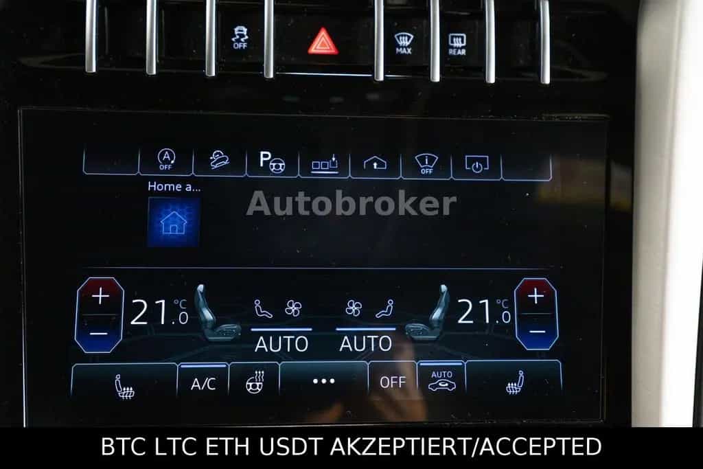 Lamborghini Urus Vision|Pano|22"|AHK|Garantie 02/2021-photo-20