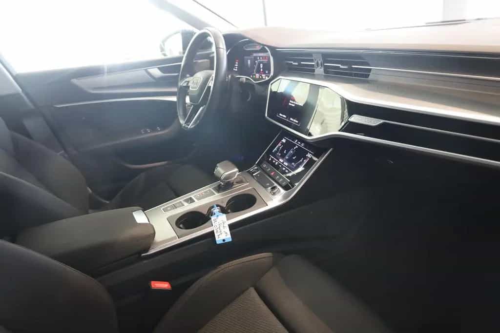 Audi A6 Avant 40 TDI quattro Standheizung 02/2024-photo-16