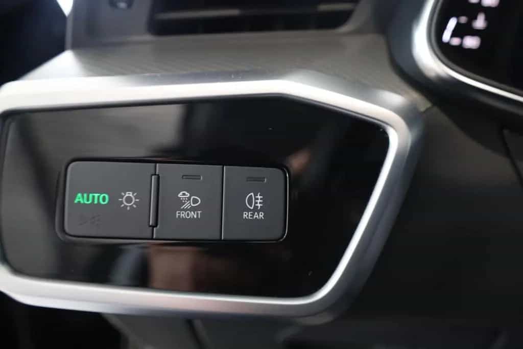 Audi A6 Avant 40 TDI quattro Standheizung 02/2024-photo-19