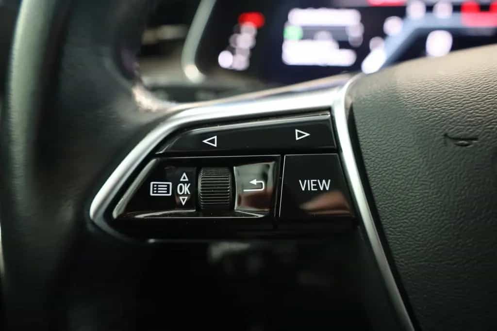 Audi A6 Avant 40 TDI quattro Standheizung 02/2024-photo-21