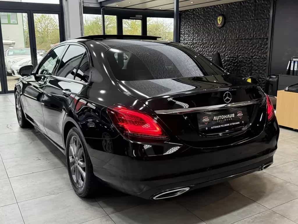 Mercedes-Benz 300 C C300 PANO*LED*BURMESTER*Avantgarde 10/2018-photo-1