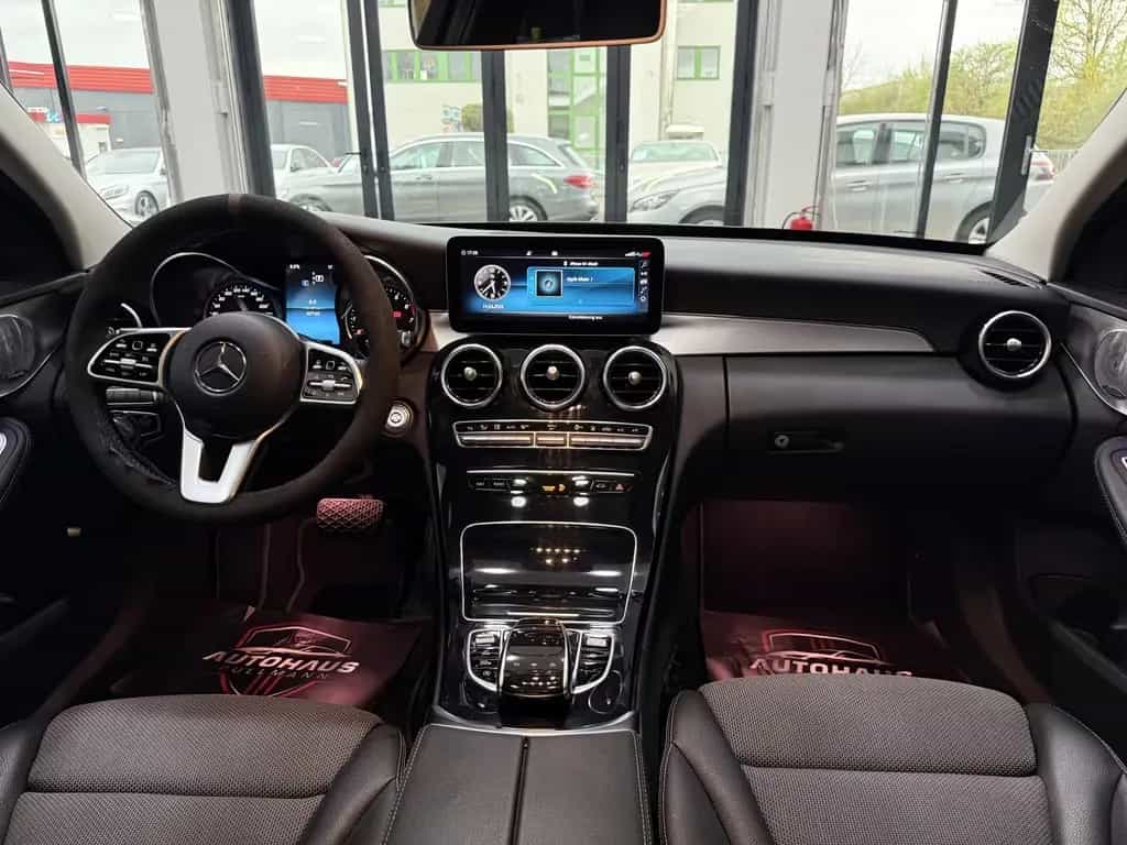 Mercedes-Benz 300 C C300 PANO*LED*BURMESTER*Avantgarde 10/2018-photo-17