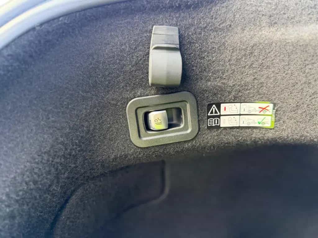 Mercedes-Benz MB C200 Avantgarde,56.314 km,LED,Navi,AHK,8-Fach 04/2015-photo-17