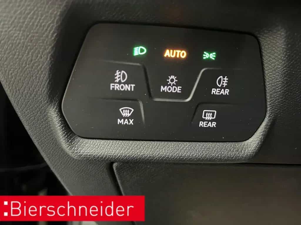 Seat Leon SP 1.5 eTSI DSG AB294EUR Style NAVI LED ACC 04/2020-photo-37