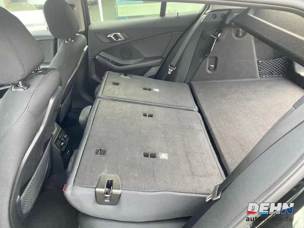 BMW 1 Series 118 i AT Advantage ACC Parkpaket Kamera Navi 11/2023-photo-19