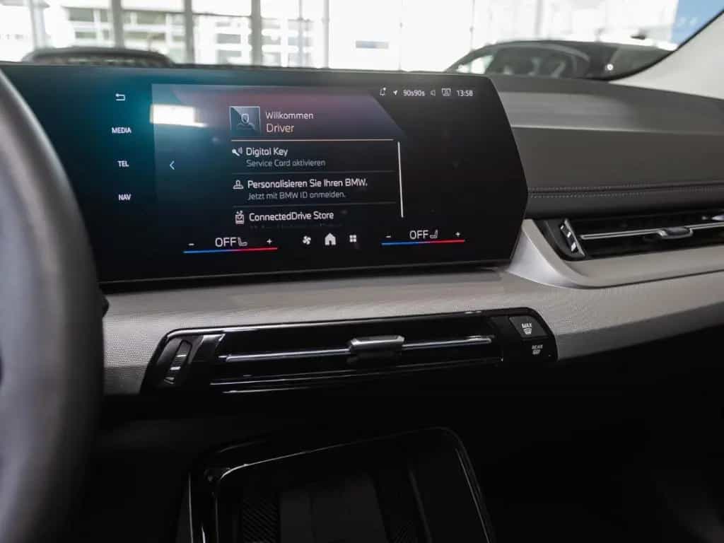BMW 2 Series 218 i+Navi+DAB+Leder+RFK+Sportsitze+SHZ+PDCv+h null-photo-11