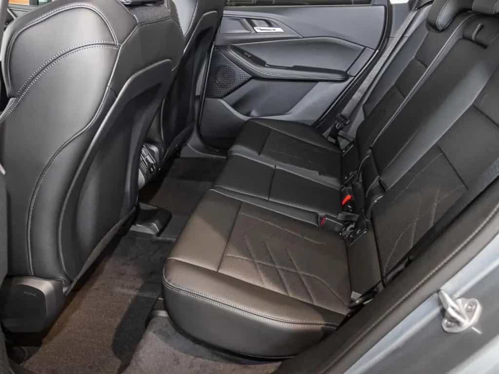 BMW 2 Series 218 i+Navi+DAB+Leder+RFK+Sportsitze+SHZ+PDCv+h null-photo-12