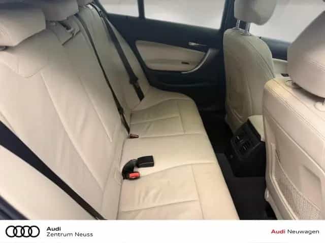 BMW M140 Special Edition LED KAMERA SHZ VIRTUAL 07/2018-photo-5