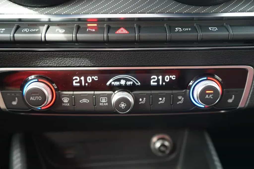 Audi SQ2 2.0 TFSI DSG quattro LED ACC Virtual Cockpit 10/2019-photo-16
