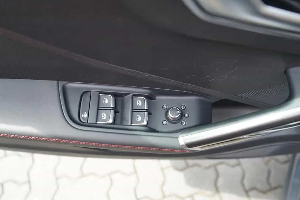 Audi SQ2 2.0 TFSI DSG quattro LED ACC Virtual Cockpit 10/2019-photo-31