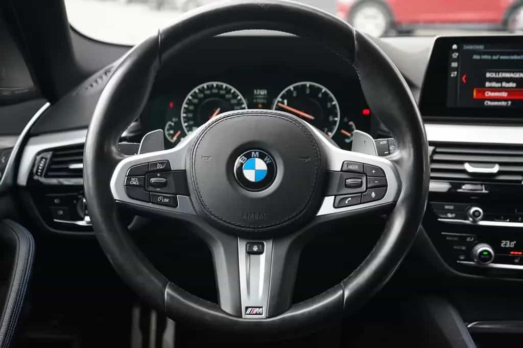 BMW 5 Series 520i M Sport DKG LED Navi Tempomat HarmanKardon 08/2019-photo-18
