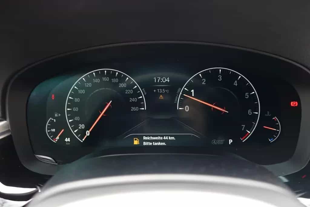 BMW 5 Series 520i M Sport DKG LED Navi Tempomat HarmanKardon 08/2019-photo-22