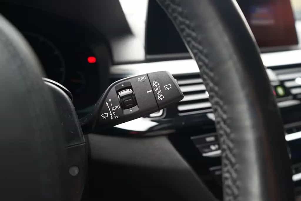 BMW 5 Series 520i M Sport DKG LED Navi Tempomat HarmanKardon 08/2019-photo-24