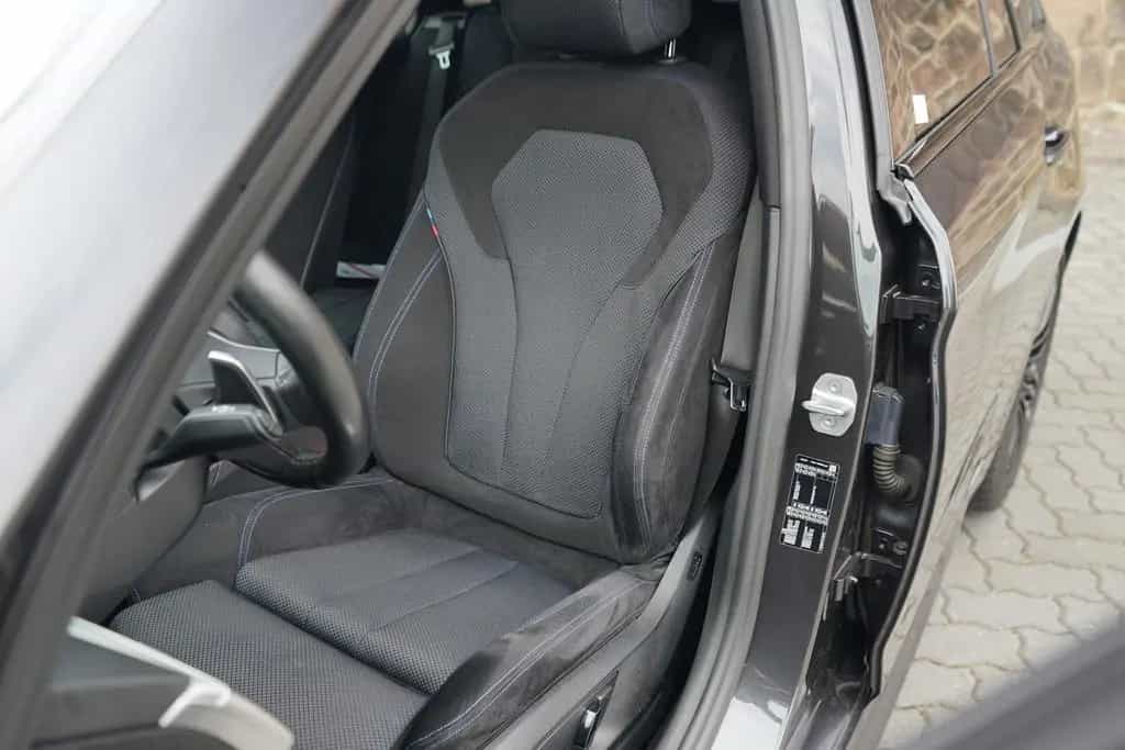 BMW 5 Series 520i M Sport DKG LED Navi Tempomat HarmanKardon 08/2019-photo-26