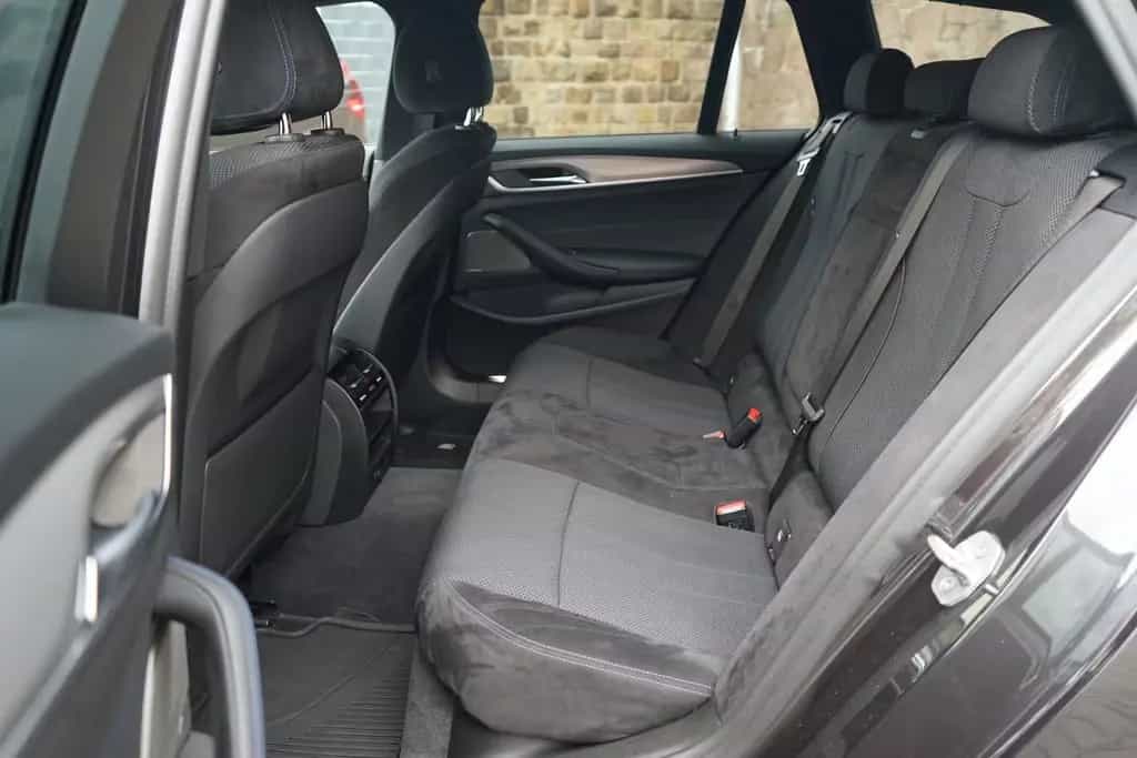 BMW 5 Series 520i M Sport DKG LED Navi Tempomat HarmanKardon 08/2019-photo-28