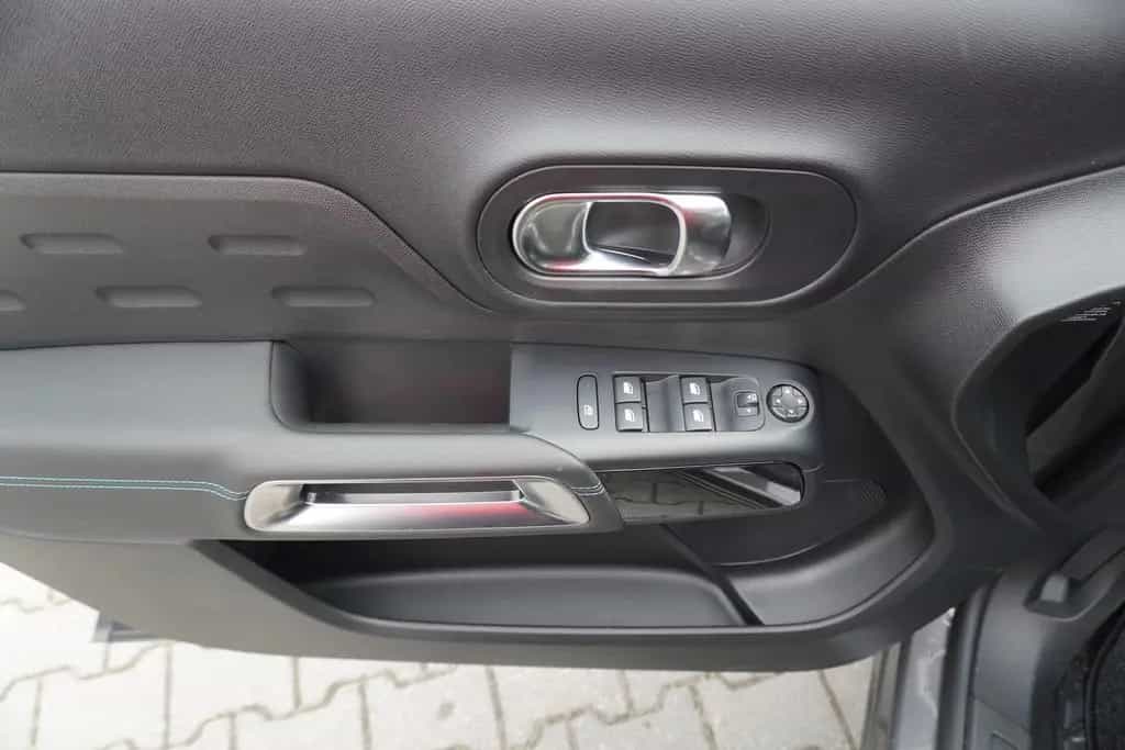 Citroën C5 Aircross 145 1.2M-Hybrid LED Navi Tempomat 03/2025-photo-23