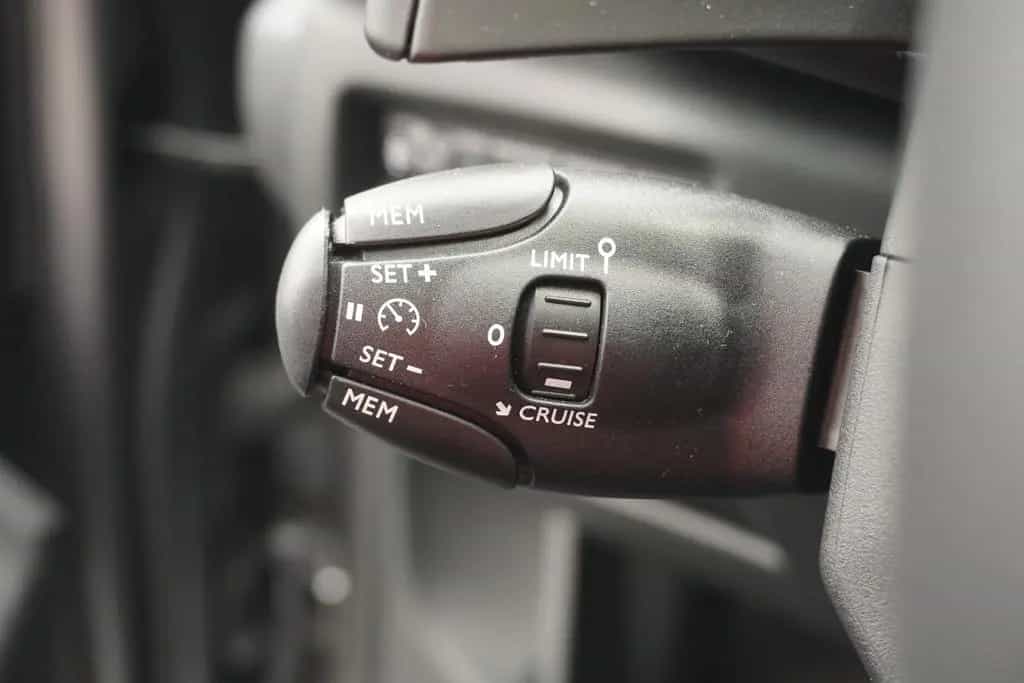 Citroën C5 Aircross 145 1.2M-Hybrid LED Navi Tempomat 03/2025-photo-26