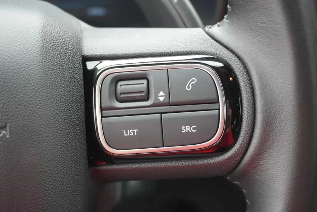 Citroën C5 Aircross 145 1.2M-Hybrid LED Navi Tempomat 03/2025-photo-29
