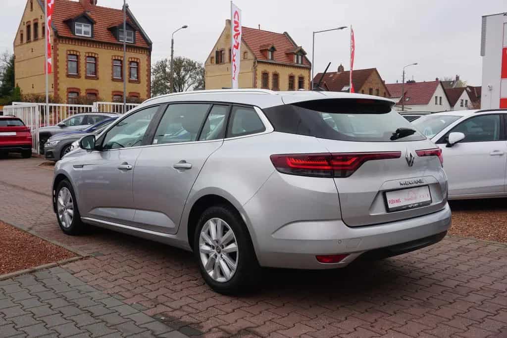 Renault Megane Grandtour 1.3 TCE Zen LED Android Apple 12/2020-photo-2