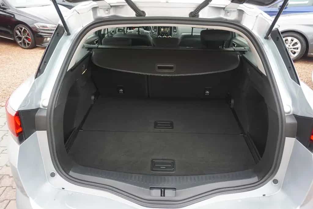 Renault Megane Grandtour 1.3 TCE Zen LED Android Apple 12/2020-photo-27