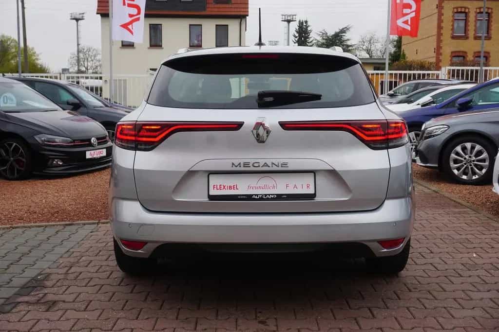 Renault Megane Grandtour 1.3 TCE Zen LED Android Apple 12/2020-photo-3